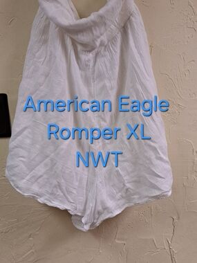 American Eagle Outfitters White Women's Shorts Skort